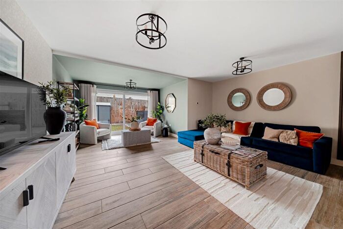 2 Bedroom End Of Terrace House For Sale In May Bower Gardens, Sweethill Lane, Portland, DT5