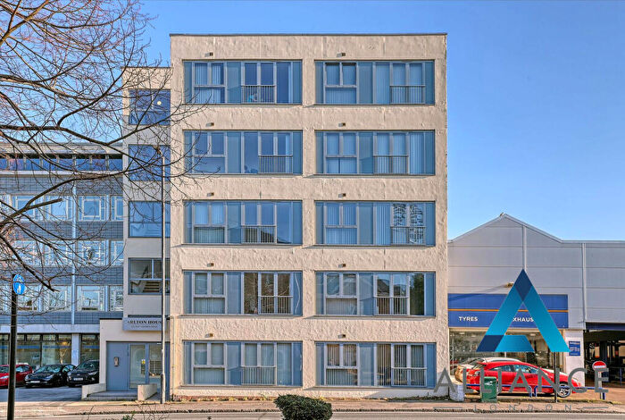 1 Bedroom Apartment To Rent In Carlton House, New London Road, Chelmsford, Essex, CM2