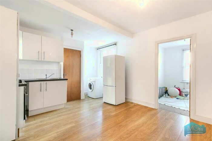 2 Bedroom Apartment To Rent In Alston Road, High Barnet, Hertfordshire, EN5