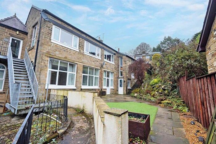 2 Bedroom Flat For Sale In Ripon Road, Pateley Bridge, Harrogate, HG3