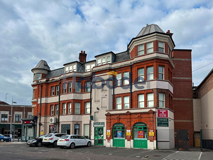 2 Bedroom Flat To Rent In Lewellen Court, Agate Road, Clacton On Sea, CO15