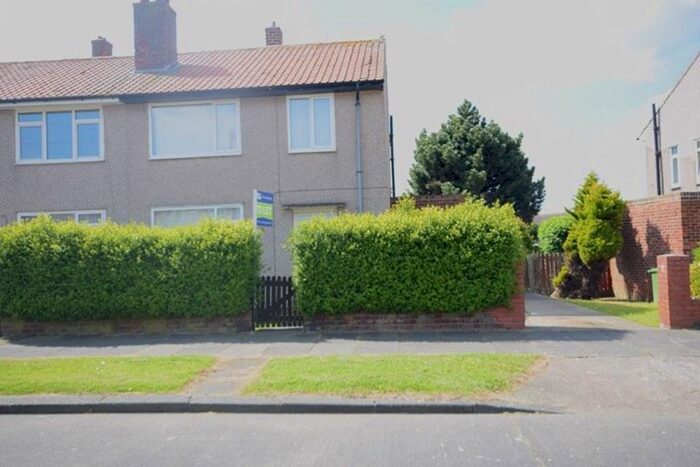 3 Bedroom Semi-Detached House To Rent In Dorset Avenue, South Shields NE34