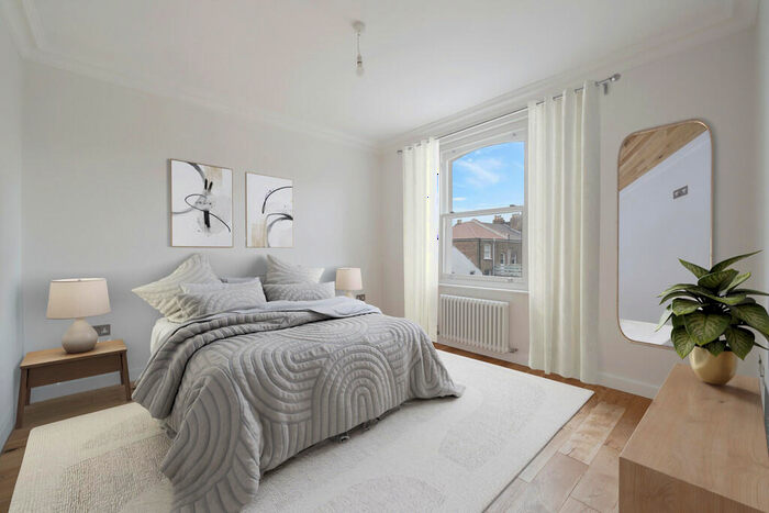 2 Bedroom Flat For Sale In Crouch Hill, N4