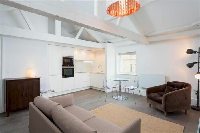 2 Bedroom Flat To Rent In St. Leonards Place, York, YO1