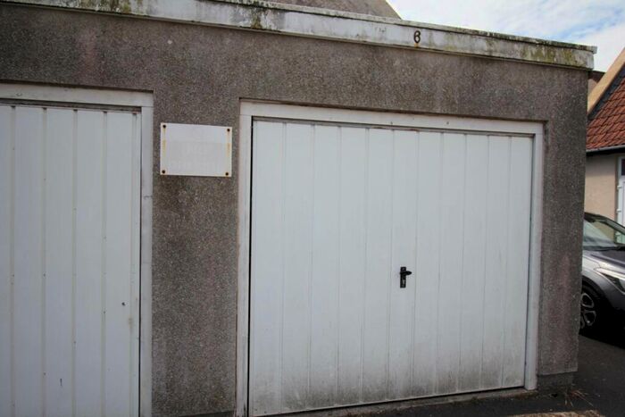 Garage / Parking To Rent In Ellenborough Park South, Weston-super-Mare, BS23