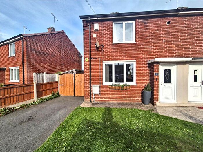 2 Bedroom Semi-Detached House For Sale In Bryn Grove, Wrexham, LL13