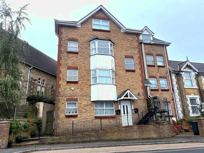 1 Bedroom Flat To Rent In Victoria Avenue, Shanklin, PO37