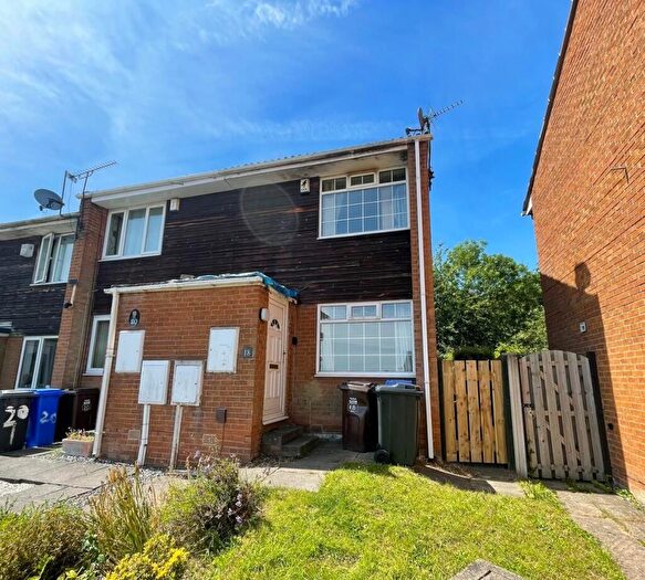 2 Bedroom End Of Terrace House For Sale In No . Meadowcroft Glade, Westfield, Sheffield, South Yorkshire, S20