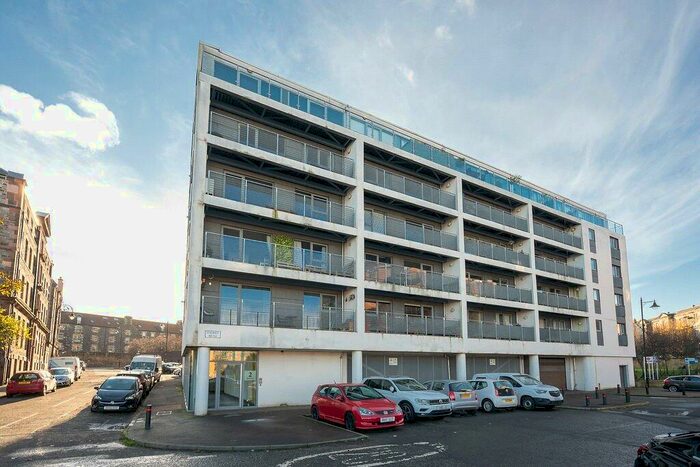 2 Bedroom Flat To Rent In Sheriff Brae, The Shore, Edinburgh, EH6