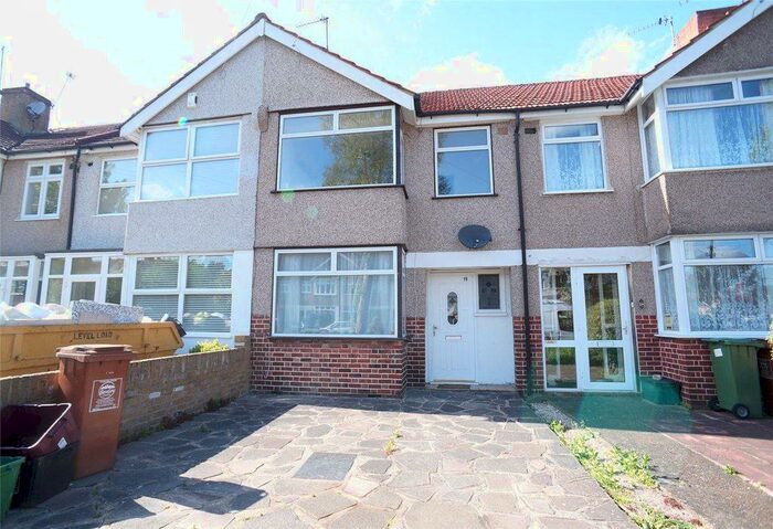 3 Bedroom Terraced House To Rent In Longmeadow Road, Sidcup, DA15