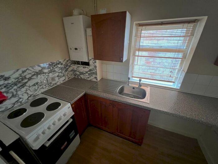 1 Bedroom Apartment To Rent In High Street, Swadlincote, Derbyshire, DE11