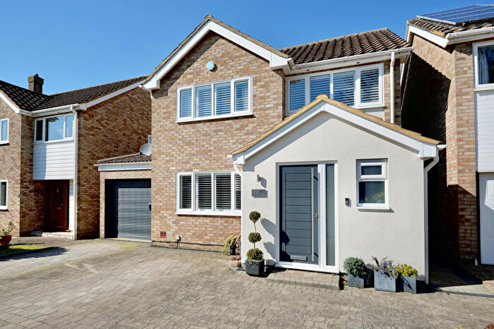 3 Bedroom Detached House For Sale In Longsands Road, St. Neots, PE19