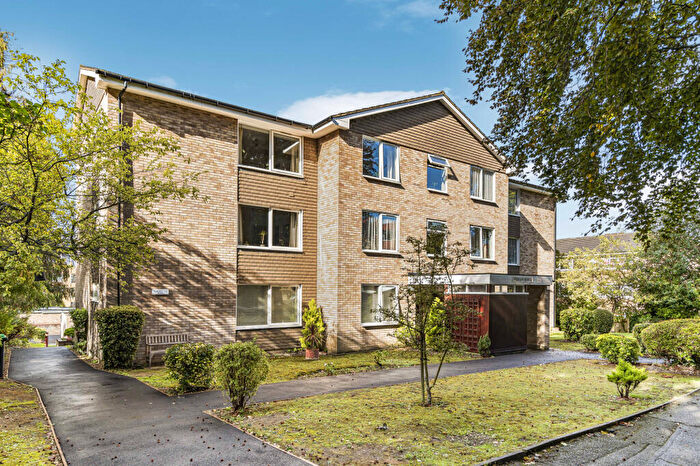 2 Bedroom Flat For Sale In Sutton, SM2