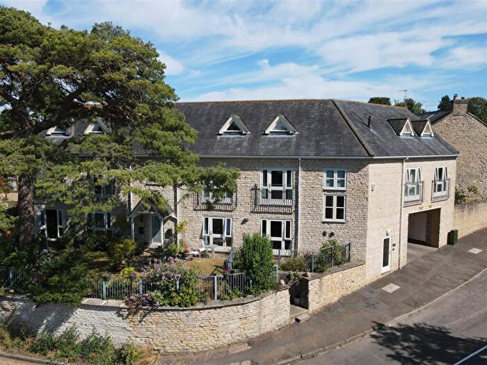 1 Bedroom Flat For Sale In Manor Road, Grendon, Northampton, NN7