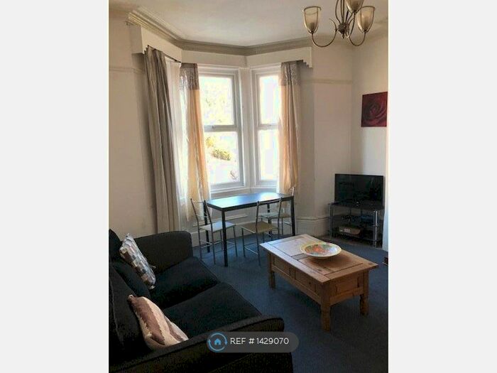 3 Bedroom End Of Terrace House To Rent In Osborne Road, Newcastle Upon Tyne, NE2