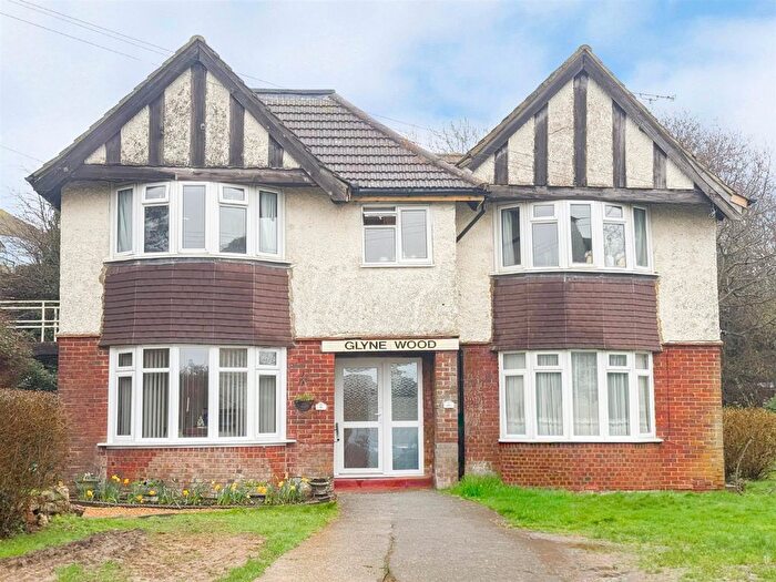 2 Bedroom Flat To Rent In Glyne Ascent, Bexhill-On-Sea, TN40