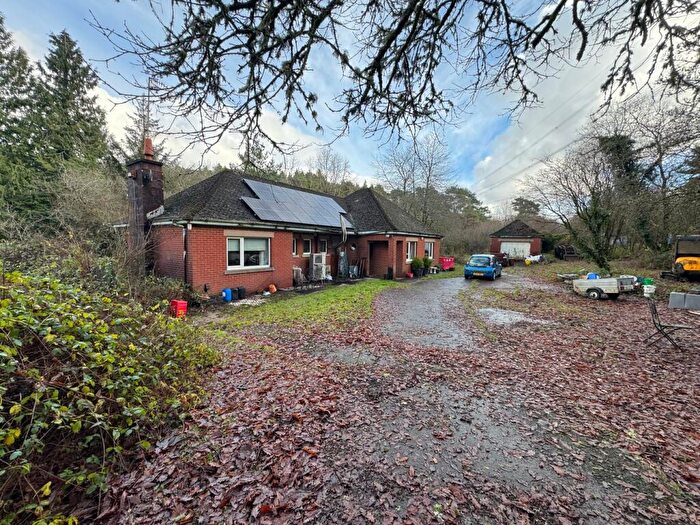 3 Bedroom Smallholding For Sale In Halt Road, Rhigos, Aberdare, CF44