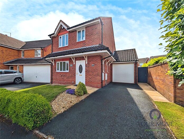3 Bedroom Detached House For Sale In Durham Drive, Lightwood, Stoke On Trent, Staffordshire, ST3