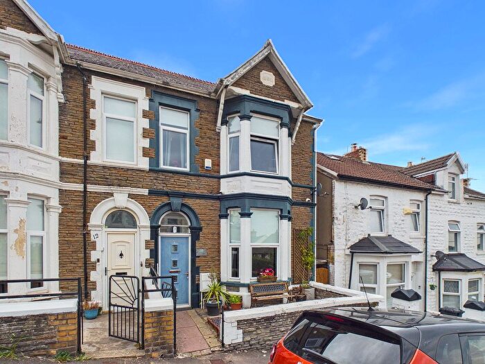 4 Bedroom End Of Terrace House For Sale In Kenilworth Road, Barry, CF63