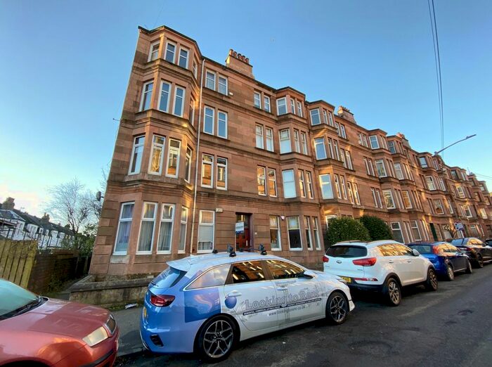 2 Bedroom Flat To Rent In Mount Stuart Street, Shawlands, Glasgow, G41