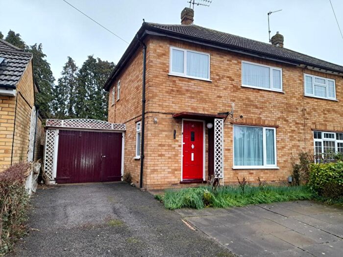 3 Bedroom Semi Detached House For Sale In Leywood Close, Amersham, HP7