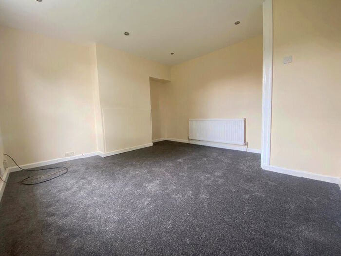 3 Bedroom House To Rent In Ravensworth Road, Mottingham, SE9
