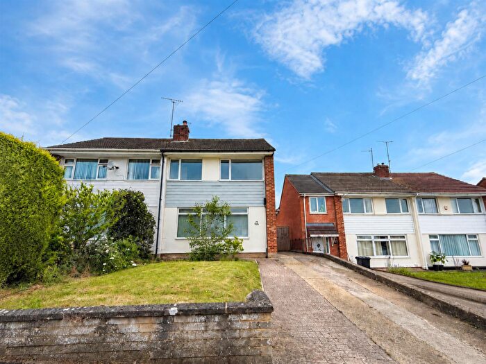 2 Bedroom Semi Detached House To Rent In Orchard Rise, Newnham, GL14