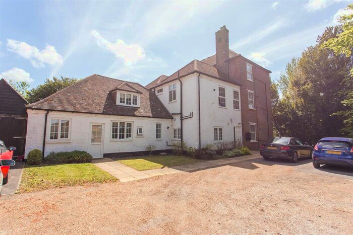 2 Bedroom Flat To Rent In Amage Road, Wye, Ashford, TN25