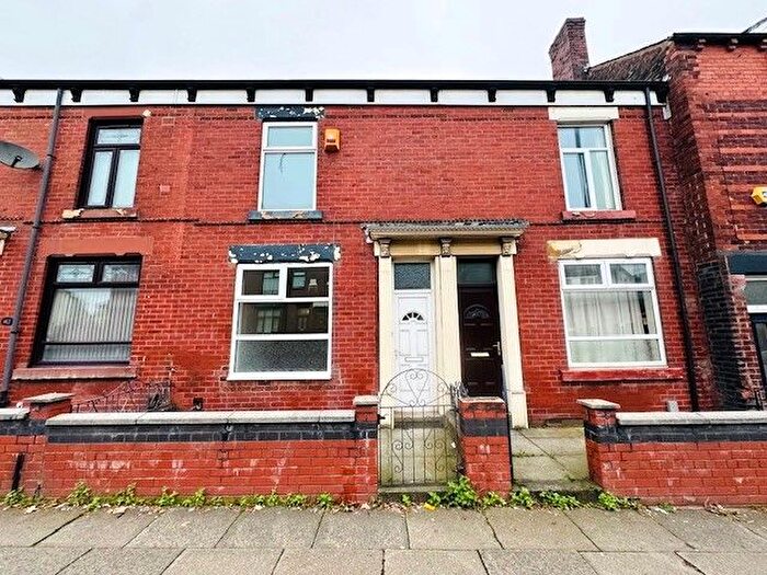 2 Bedroom Terraced House To Rent In Halliwell Road, Halliwell, Bolton, BL1