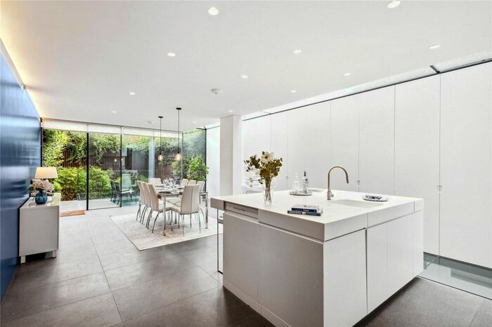 5 Bedroom Terraced House To Rent In Bradbourne Street, Fulham, London, SW6