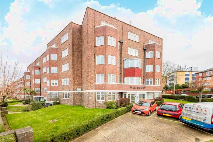 2 Bedroom Flat To Rent In St. Marks Hill, Surbiton, KT6