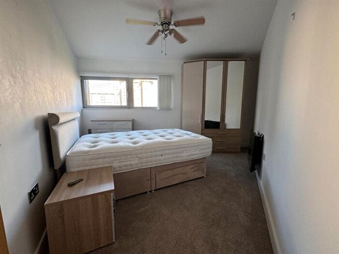 2 Bedroom Apartment To Rent In Altolusso, City Centre ( Beds ), CF10