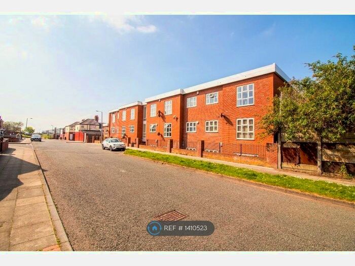 2 Bedroom Flat To Rent In Caryl Street, Liverpool, L8