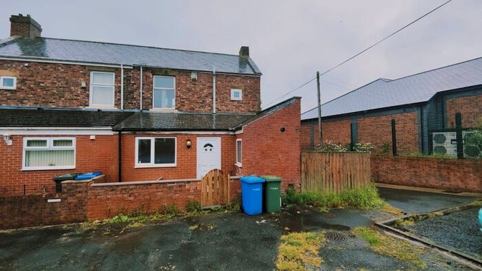 2 Bedroom End Of Terrace House To Rent In Poplar Street, Throckley, NE15
