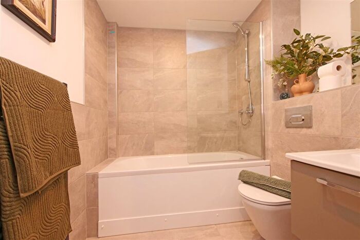 1 Bedroom Property To Rent In Lowther Street, York, YO31