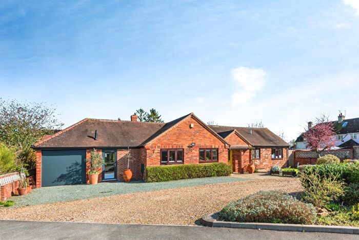 4 Bedroom Detached Bungalow For Sale In High Street, Sutton Courtenay, Abingdon, OX14
