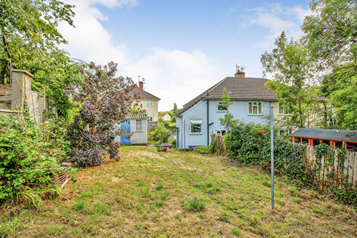 1 Bedroom Apartment For Sale In Hungerford Close, Bristol, BS4