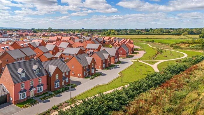 4 Bedroom Detached House For Sale In Dewberry Street, Broughton, Aylesbury, HP22