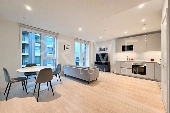 1 Bedroom Flat For Sale In Weymouth Building, Deacon Street, Elephant Park, SE17