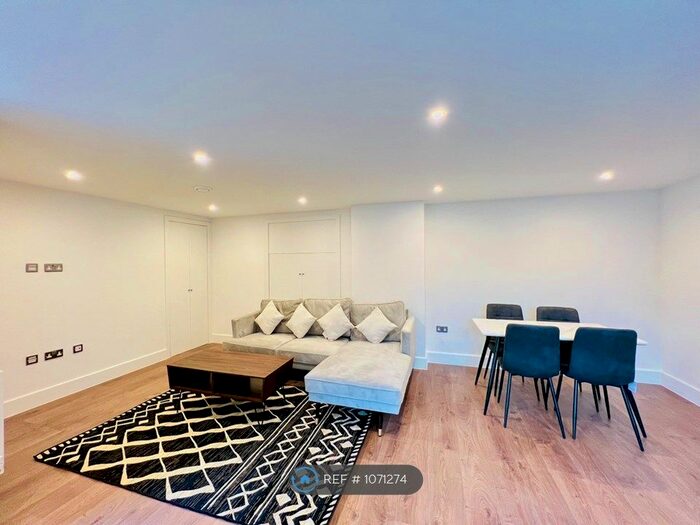 2 Bedroom Terraced House To Rent In Hemans Street, London, SW8