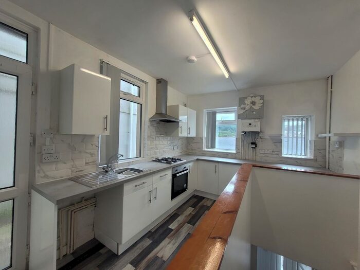 1 Bedroom Flat To Rent In High Street, Gilfach Goch, Porth, Rhondda