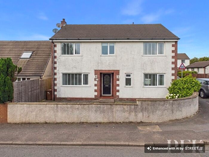 4 Bedroom Detached House For Sale In Stanley View, Mirehouse, CA28