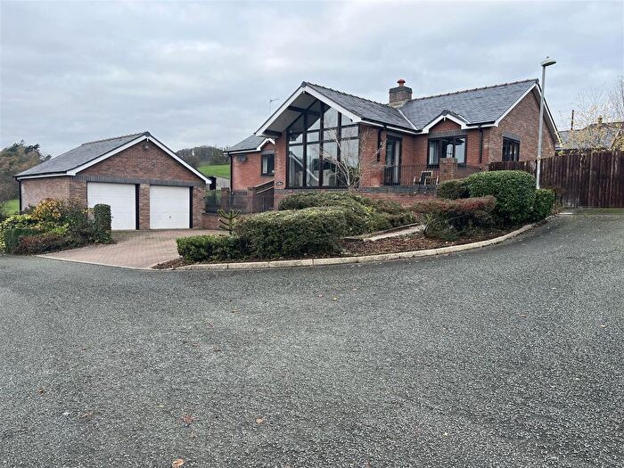 3 Bedroom Detached Bungalow For Sale In Gwel Yr Afon, Pen-Y-Bont, Oswestry, SY10