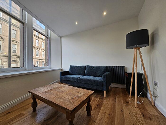 2 Bedroom Flat To Rent In Victoria Road, Dundee, DD1