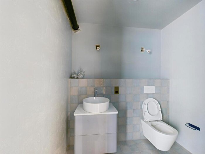 2 Bedroom Apartment To Rent In S&Soul, Shoreditch, E2