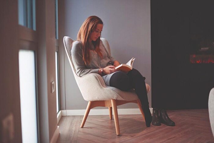 Studio To Rent In Old Oak Lane, London, NW10