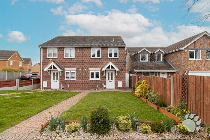2 Bedroom Semi-Detached House For Sale In Halstead Close, Wick Meadows, SS12