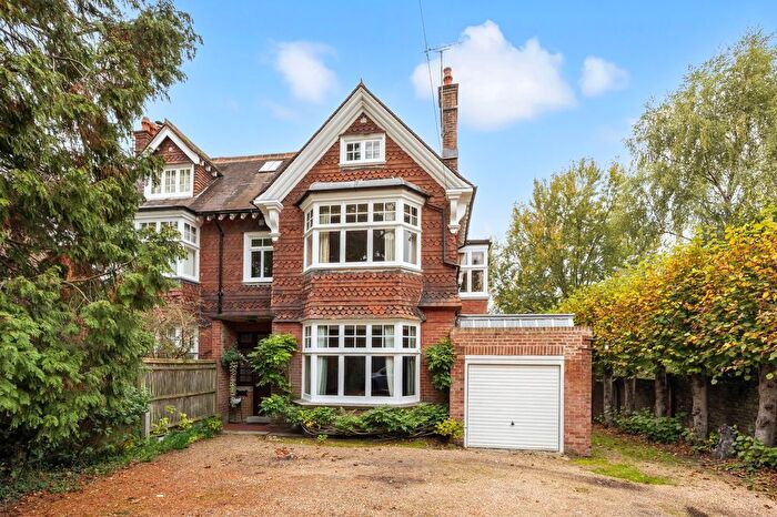 6 Bedroom Semi Detached House For Sale In Paddockhall Road, Haywards Heath, RH16
