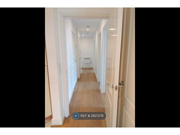 3 Bedroom Flat To Rent In Great Stour Mews, Canterbury, CT1
