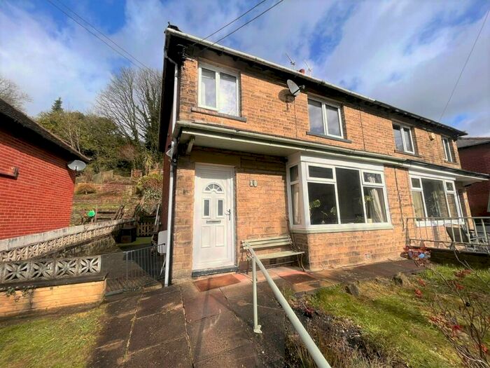 3 Bedroom Semi-Detached House For Sale In Underbank Avenue, Hebden Bridge, HX7